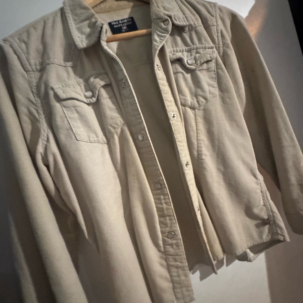 Women's light tan Corduroy Snap front shirt